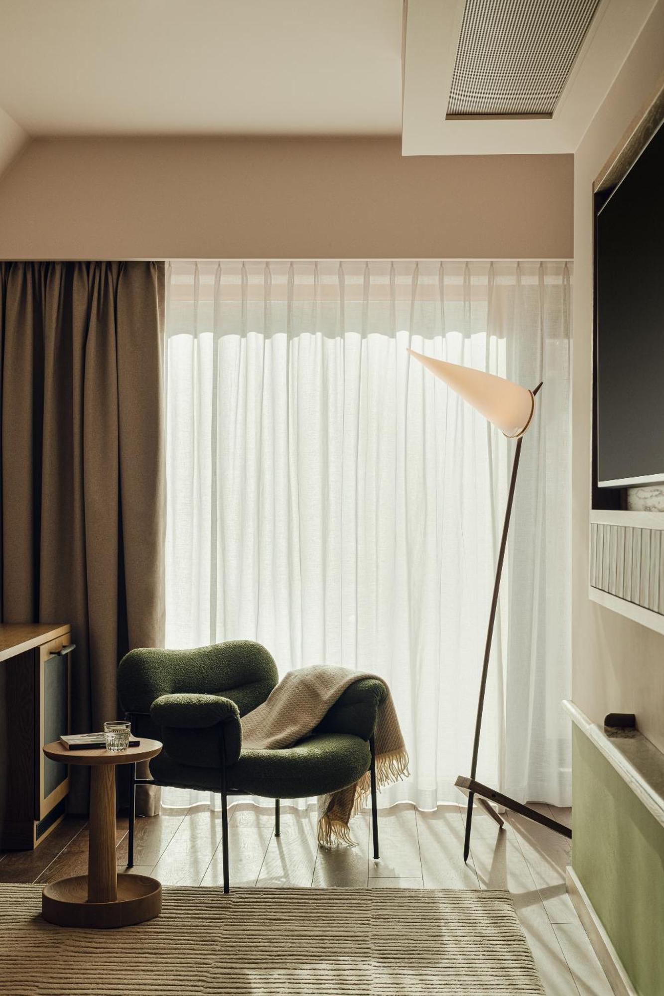 Hotel Puro Stare